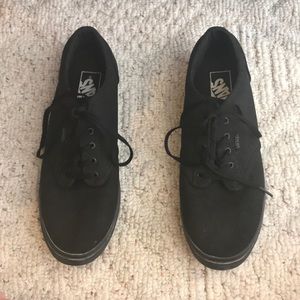 Black lace up vans
